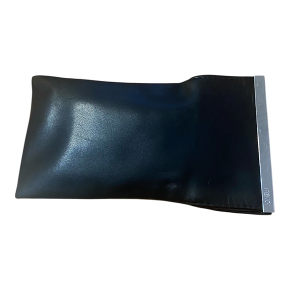 Fendi leather sunglass case - Picture 3 of 16